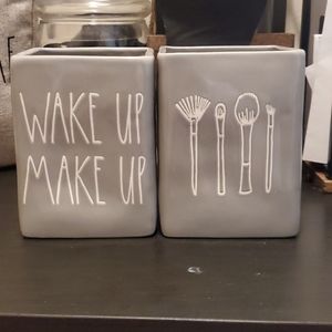 Rea Dunn Grey Wake up Make up set 🇺🇸